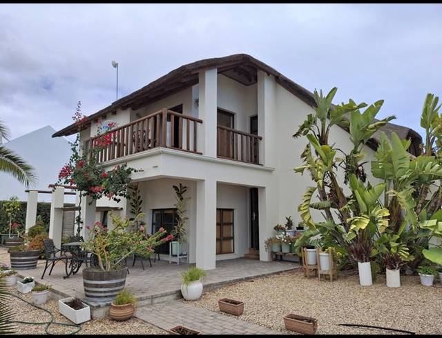 3 BEDROOM HOUSE FOR SALE IN SHELLEY POINT